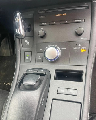 Lexus CT cena 52600 przebieg: 133000, rok produkcji 2013 z Olkusz małe 137